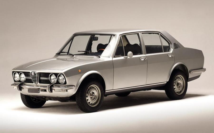 Alfa Romeo Alfetta (116) '1972 - 75
